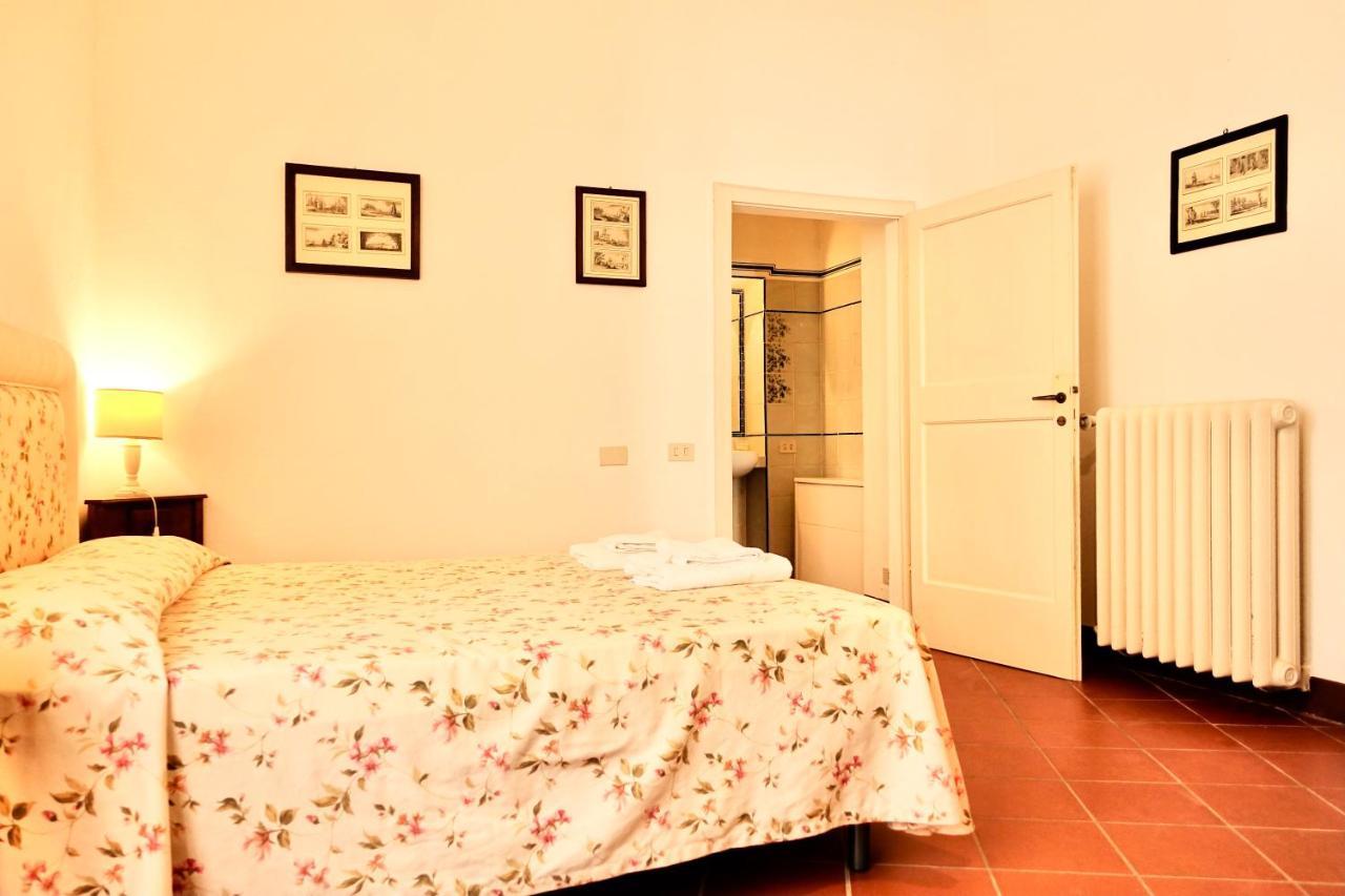 Villa Buonsignori - Wine & Olive Oil Farm Corsano  Екстериор снимка