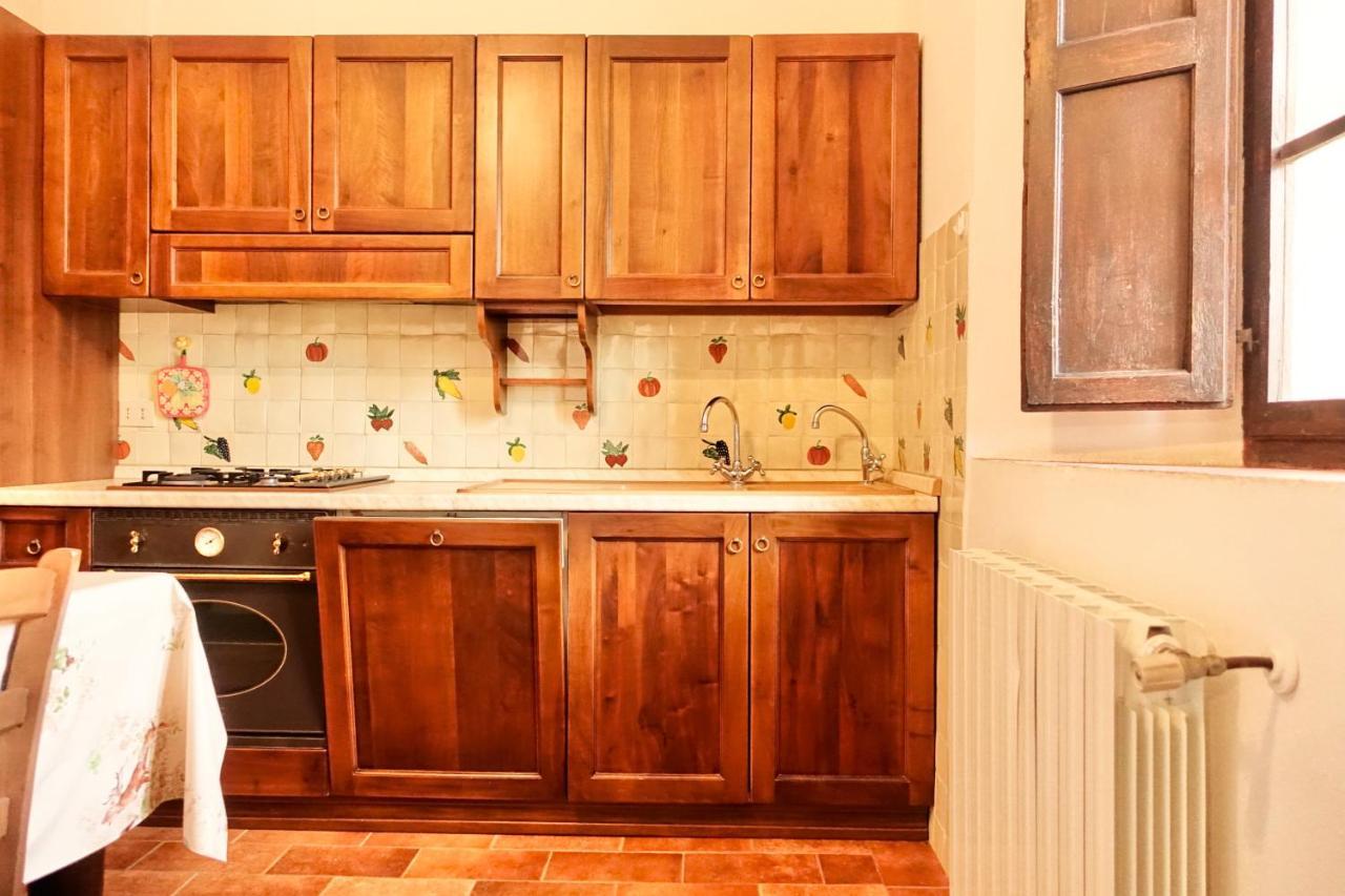 Villa Buonsignori - Wine & Olive Oil Farm Corsano  Екстериор снимка