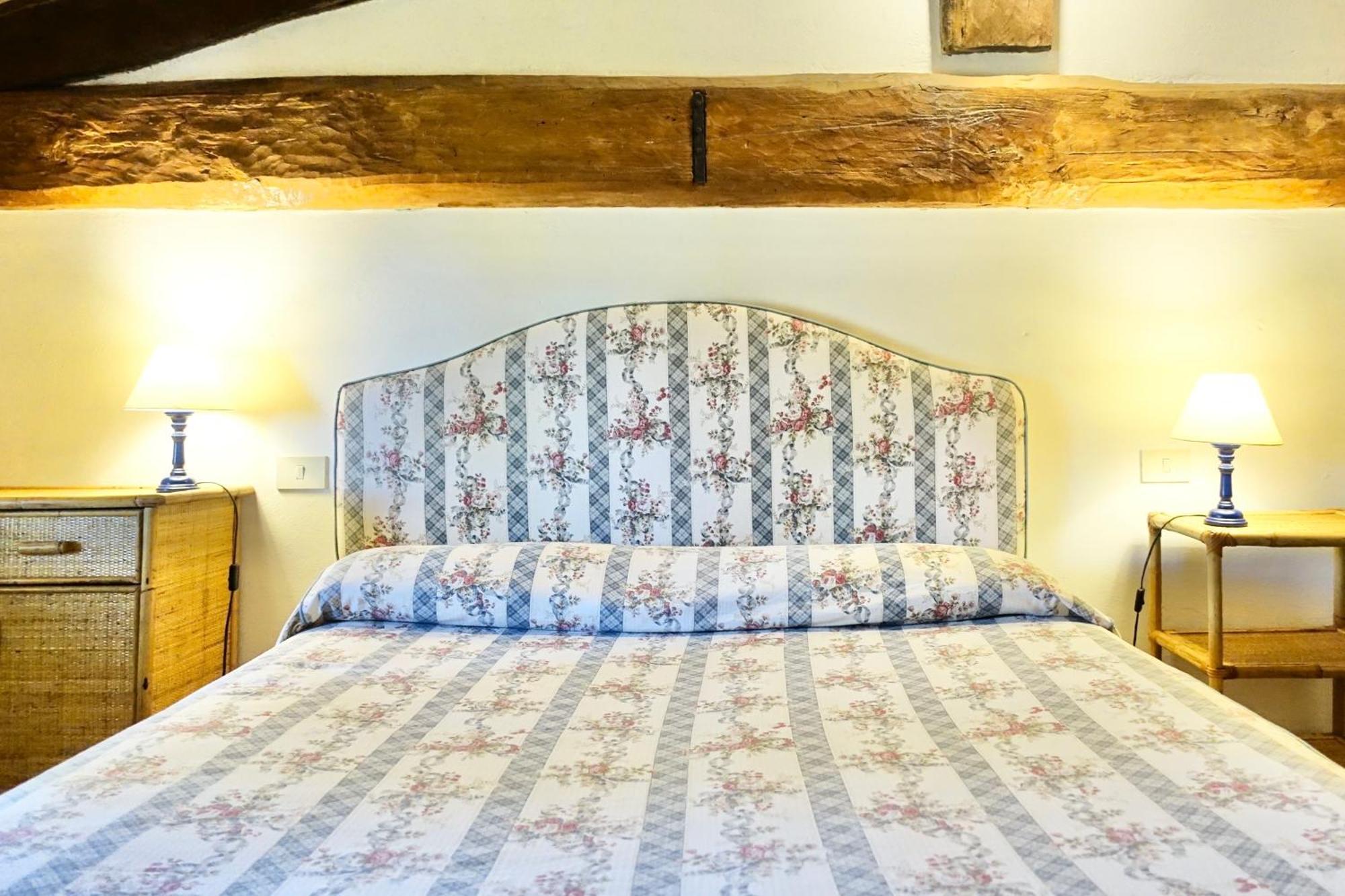 Villa Buonsignori - Wine & Olive Oil Farm Corsano  Екстериор снимка