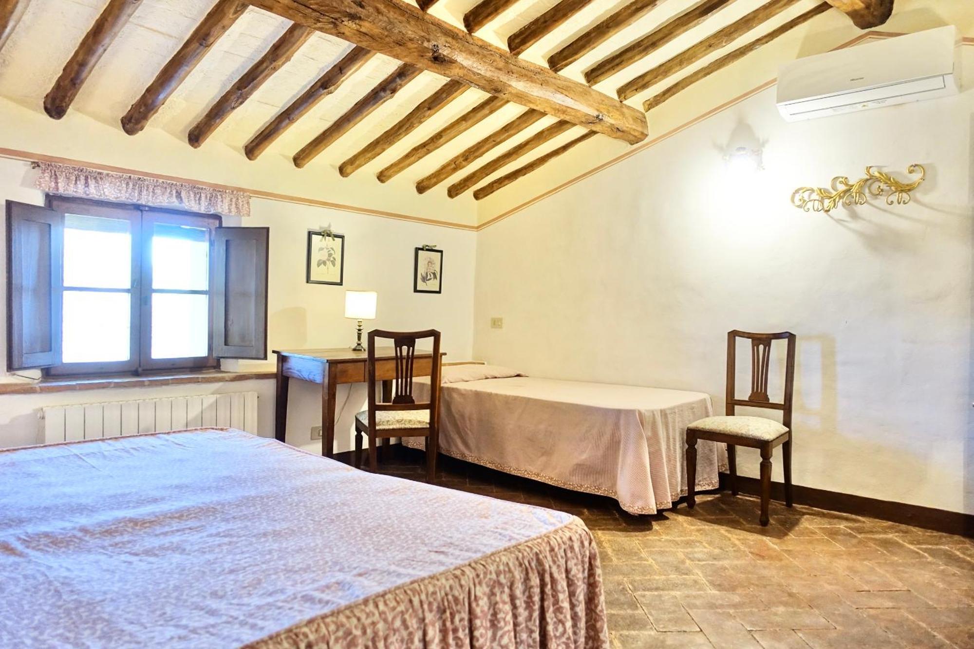 Villa Buonsignori - Wine & Olive Oil Farm Corsano  Екстериор снимка